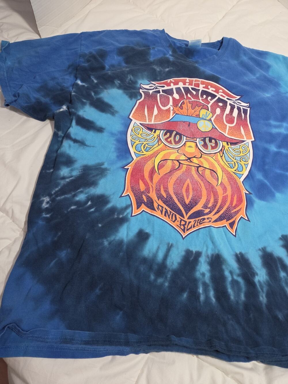 White Mountain Mens Gildan Graphic Shirt Multicolor Blue Tie Dye Peace Beard XL